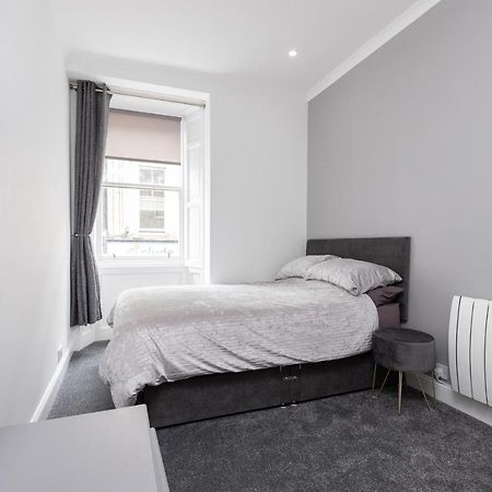 City Centre 2 Bedroom Flat Перт Екстер'єр фото