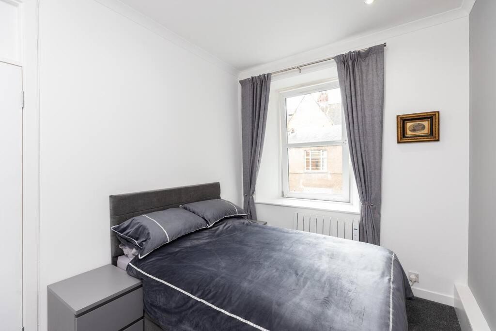 City Centre 2 Bedroom Flat Перт Екстер'єр фото